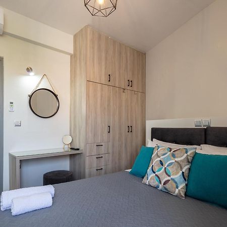 Nick And Helen Apartment Perivolia  Екстериор снимка
