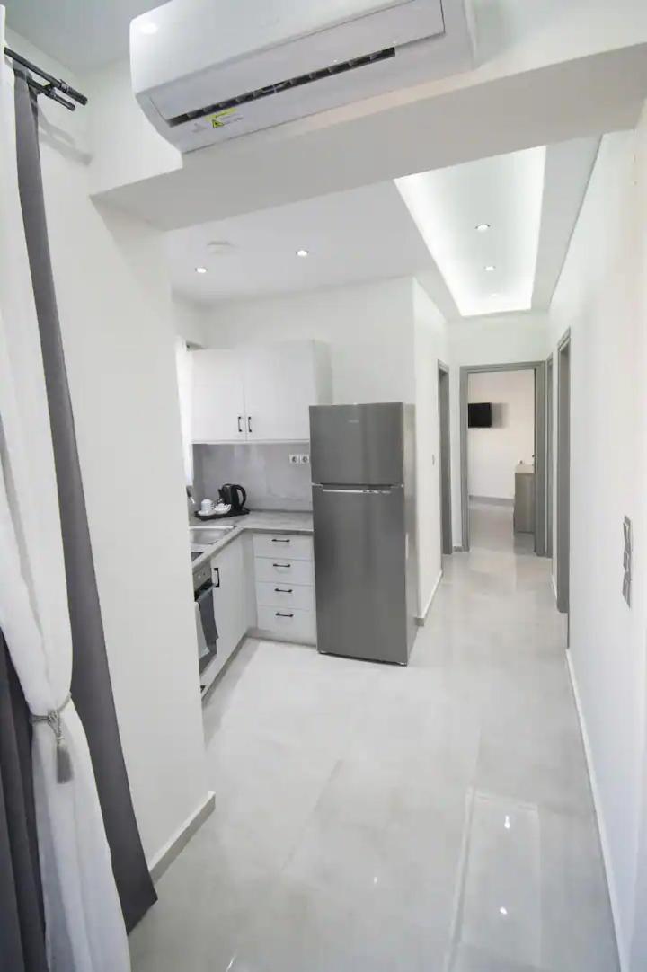 Nick And Helen Apartment Perivolia  Екстериор снимка
