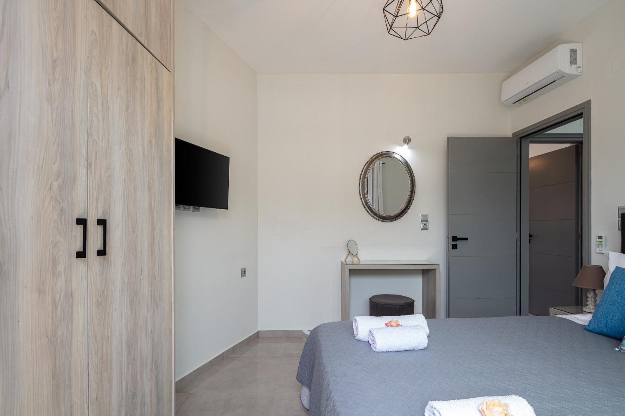 Nick And Helen Apartment Perivolia  Екстериор снимка