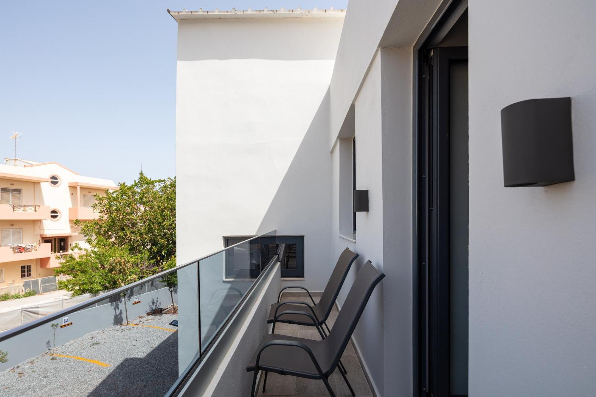 Nick And Helen Apartment Perivolia  Екстериор снимка